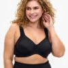 CORE, HIGH SUPPORT WIRE BRA - Sports Bra With Wire -Chic Soldes A01123B 0199 ModelFront