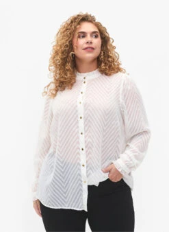 Zizzi Shirt Blouse With Ruffles And Patterned Texture -Chic Soldes CA02393A 1103 ModelFront