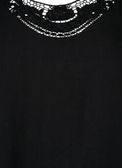 Zizzi Blouse In Viscose With Crochet Detail -Chic Soldes CA02400A 0199 Details1