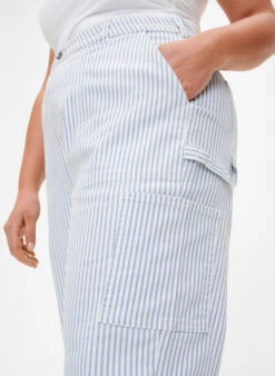 Zizzi Striped Cargo Jeans With A Straight Fit -Chic Soldes CA20062A 9992 ModelDetail2