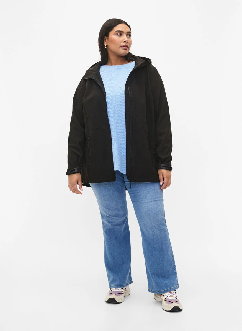 Zizzi Short Softshell Jacket With Pockets 6 Zizzi Short Softshell Jacket With Pockets – Image 4