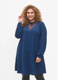 Zizzi Dress With Lace Details