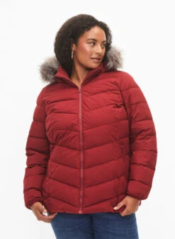 Zizzi Short Puffer Jacket With Hood 12 Zizzi Short Puffer Jacket With Hood -Chic Soldes CA61264A 1786 ModelDetail2