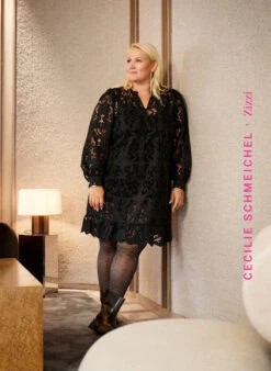 Zizzi Glittery Tights With A Striped Pattern