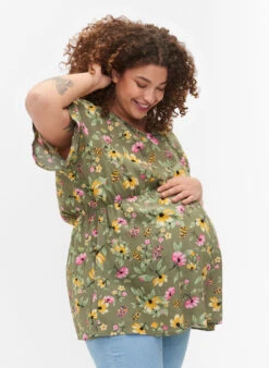 Zizzi Floral Maternity Blouse In Viscose