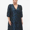 Zizzi Jacquard Wrap Dress With 3/4 Sleeves -Chic Soldes E04172B 0199 ModelFront