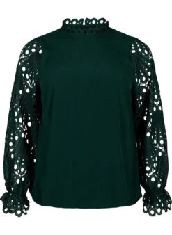 Zizzi Viscose Blouse With Crochet Sleeves -Chic Soldes E04176A 0906 Front