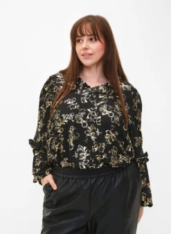 Zizzi Long-sleeved Blouse With Frills And Foil Print