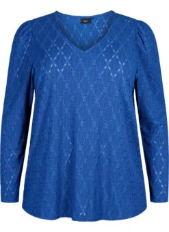Zizzi V-neck Blouse With Hole Pattern -Chic Soldes E04187A 1493 Front