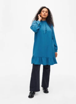 Zizzi Striped Dress With Ruffle Details -Chic Soldes E04190A 0357 ModelFullBody