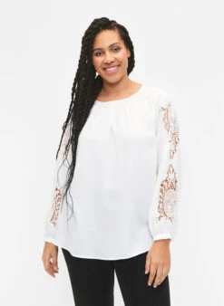 Zizzi Long Sleeve Blouse With Crochet Details