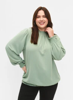 Zizzi Solid Color Smock Blouse With Long Sleeves