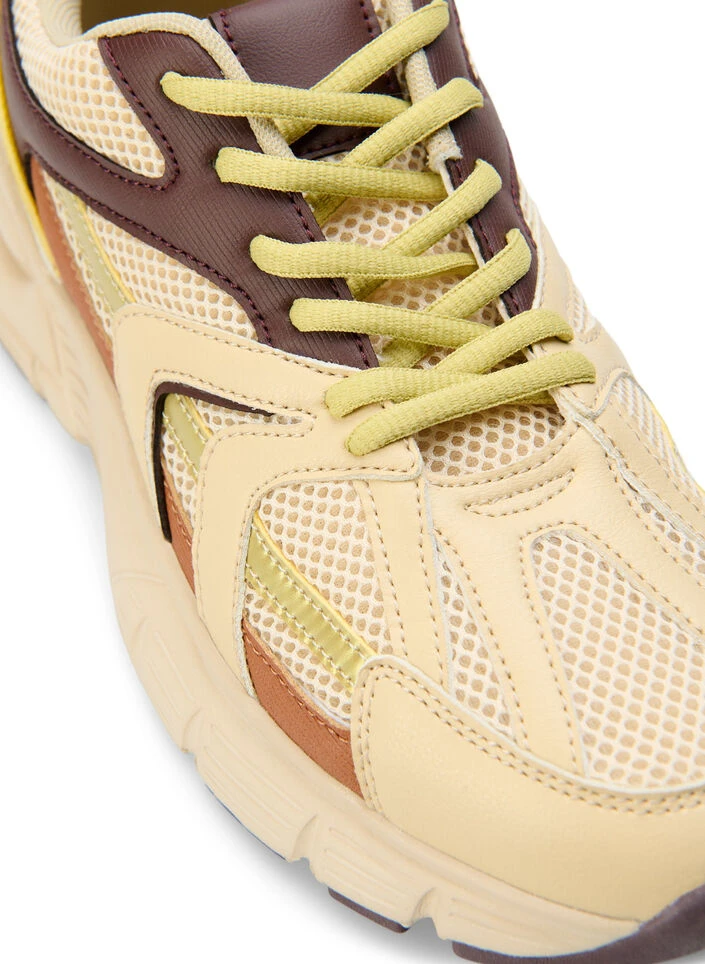 Zizzi Wide Fit Trainers 5 Zizzi Wide Fit Trainers – Image 3