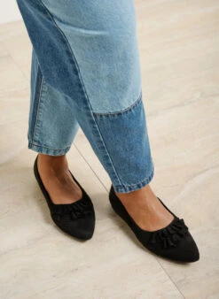 Zizzi Wide Fit Ballerina With Ruffles