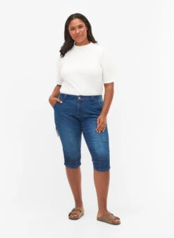 Zizzi Slim Fit Capri Jeans With Pockets