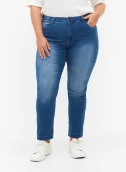 Zizzi Slim Fit Emily Jeans With Normal Waist -Chic Soldes J10305A 1030 ModelDetail2