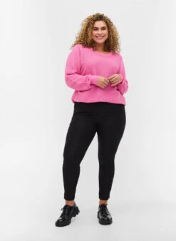 Zizzi Cropped Trousers With A Light Shine