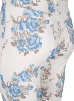 Zizzi Super Slim Amy Jeans With A Floral Print -Chic Soldes J10956C 9992 Details2