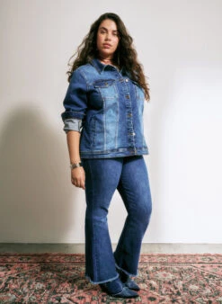 Zizzi Ellen Bootcut Jeans With Raw Edge