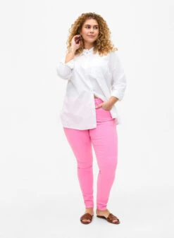 Zizzi Super Slim Fit Amy Jeans With High Waist