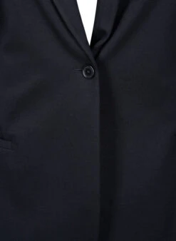 Zizzi Simple Blazer With Button Closure 14 Zizzi Simple Blazer With Button Closure -Chic Soldes J21008J 0199 Details1
