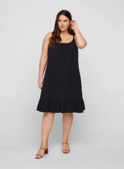 Zizzi Cotton Dress With Thin Straps And An A-line Cut -Chic Soldes J80000O 0199 ModelFullBody