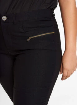 Zizzi Close-fitting Trousers With Zipper Details -Chic Soldes J80812A 0199 ModelDetail1