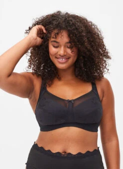 Bra With Mesh Details