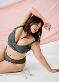 Brazilian Briefs With Regular Waist