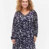 Zizzi Long-sleeved Dress With V-neck And Print -Chic Soldes M02356B 9990 ModelFront