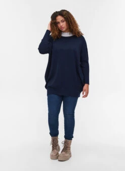 Zizzi Knitted Jumper With Round Neckline -Chic Soldes M12005E 1494 ModelFullBody