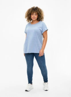 Zizzi Melange T-shirt With Short Sleeves -Chic Soldes M57504C 0966 ModelFullBody