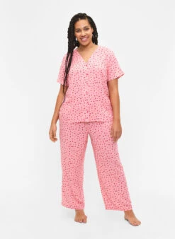 Zizzi Printed Viscose Nightshirt -Chic Soldes M58624A 1369 ModelFullBody