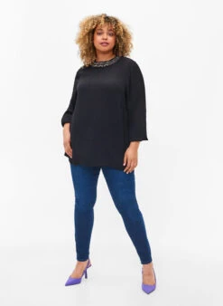 Zizzi Long-sleeved Viscose Blouse With Pearls -Chic Soldes M58776A 0199 ModelFullBody