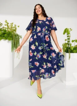 Zizzi Short Sleeve Midi Dress With Floral Print