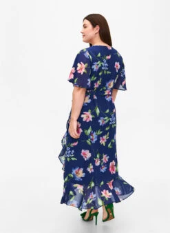 Zizzi Short Sleeve Midi Dress With Floral Print -Chic Soldes M58833A 0300 ModelBack