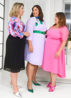 Zizzi Midi Dress With Short Lace Sleeves