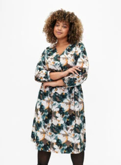 Zizzi Viscose Dress With Print And Loose Tie String