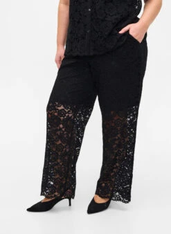 Zizzi Lace Pants With Pockets -Chic Soldes M58995C 0199 ModelDetail1