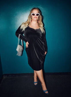 Zizzi Velour Dress With Long Sleeves