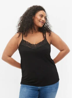 Zizzi Viscose Top With Lace Details