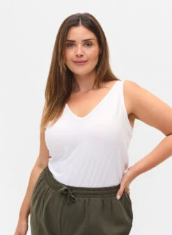 Zizzi Ribbed Basic Top With V-neckline