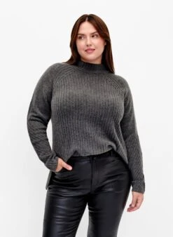 Zizzi Turtleneck Sweater With Ribbed Texture