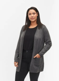 Zizzi Long Knitted Cardigan In A Viscose Blend