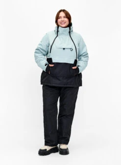 Zizzi Ski Anorak With Hood -Chic Soldes M61183B 1424 ModelFullBody