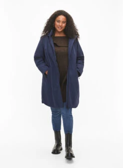 Zizzi Functional Lightweight Parka -Chic Soldes M61220A 1494 ModelFullBody