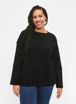 Zizzi Viscose Blend Pullover With Side Slit