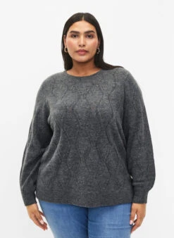 Zizzi Knitted Pullover With Hole Pattern