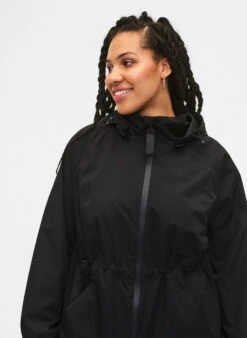 Zizzi Functional Coat With Pockets And Hood -Chic Soldes M61307A 0199 ModelDetail1
