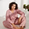 Zizzi Cotton Pyjama Top With Floral Print -Chic Soldes M70014B 0996 ImageFront